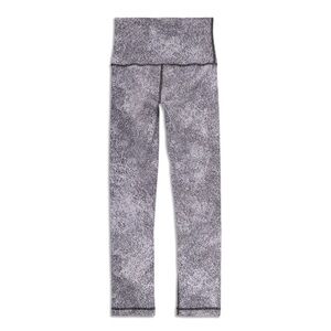 Lululemon Wunder Train, Size 6